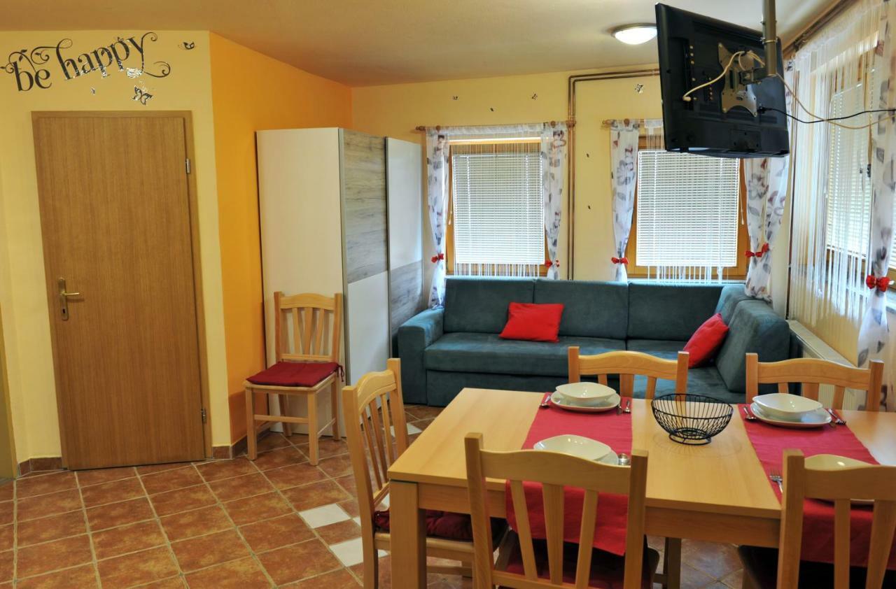 Apartma Marjetica Blejska Dobrava Exterior photo